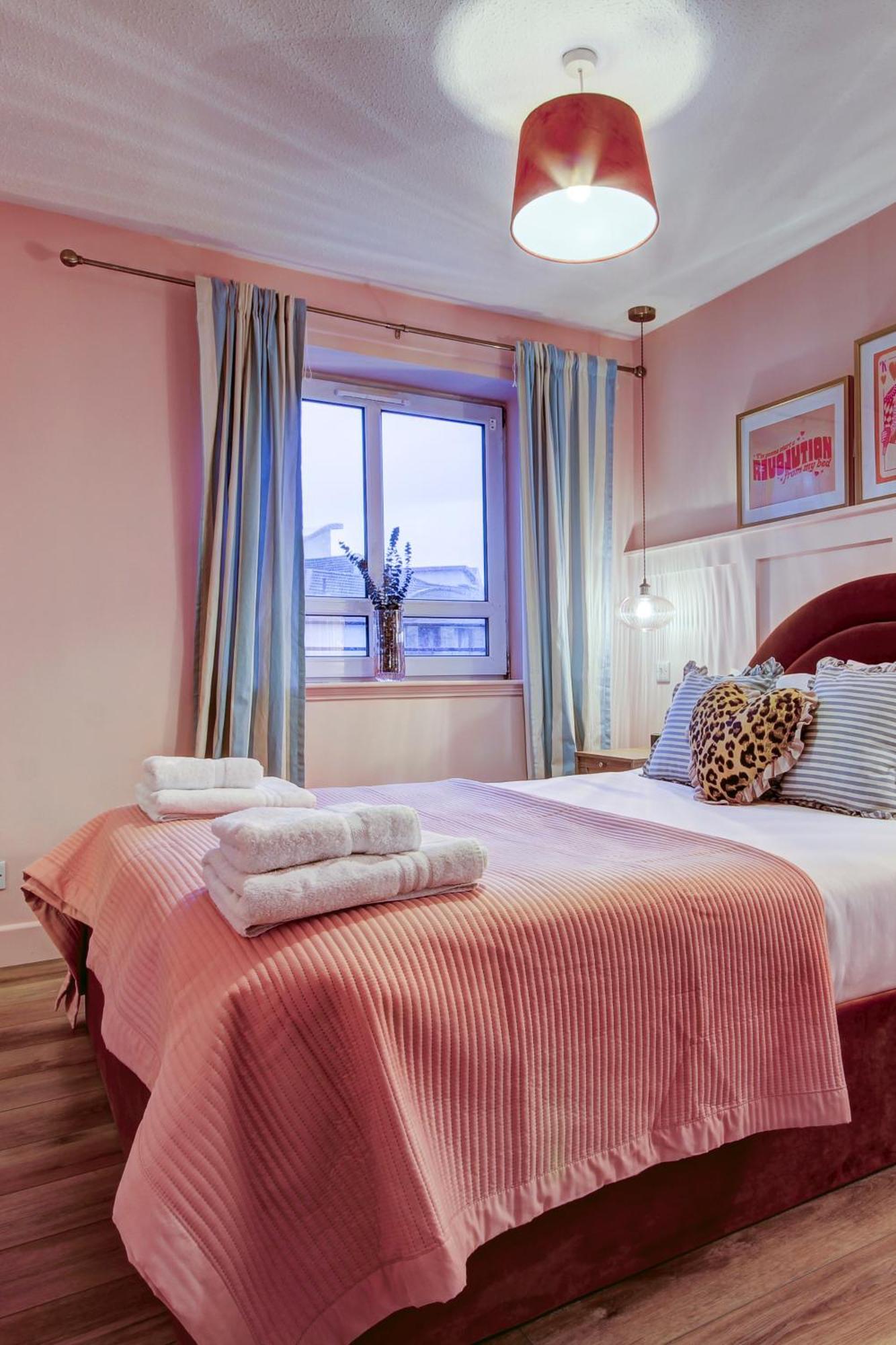 No5 Ayr Beach - Coorie Doon Stays Eksteriør billede