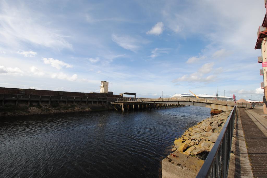 No5 Ayr Beach - Coorie Doon Stays Eksteriør billede